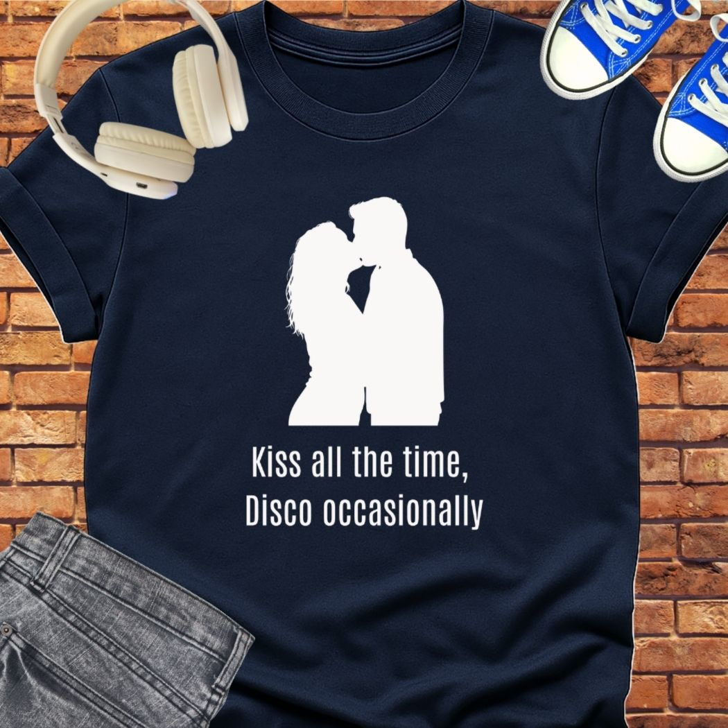 Kiss tee || Happiness and Music Merch