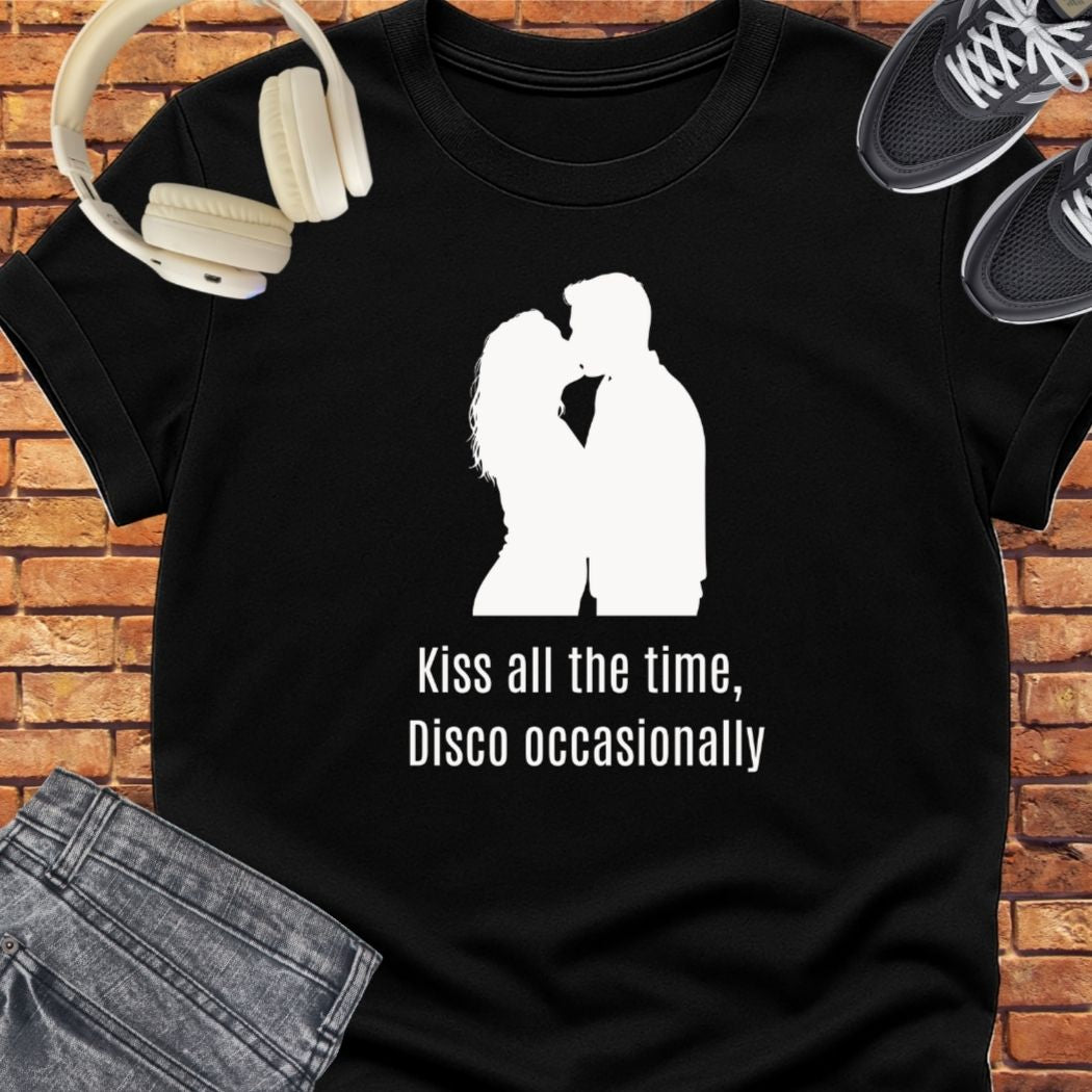 Kiss tee || Happiness and Music Merch